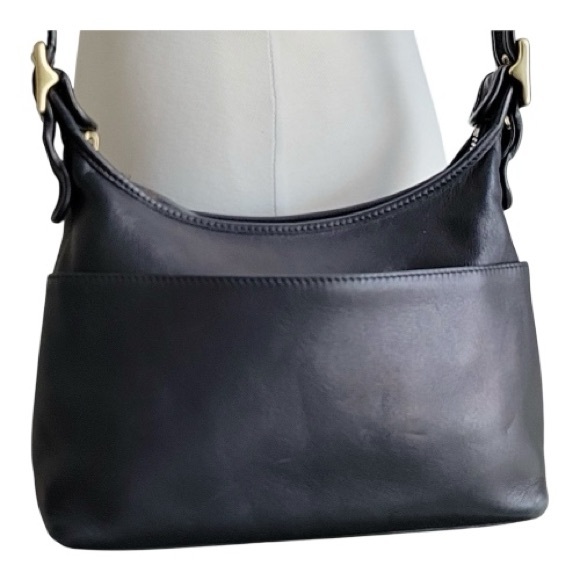 Coach Handbags - Vintage Coach Leather Crossbody Bag | 2002 Costa Rica | Brass Hardware